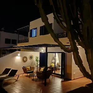 Optimist Rubicon Piscina Climatizable, Frente Al Mar Villa